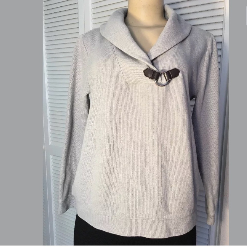 Karen Scott women’s sweater color gray size small